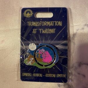 Disney Sword And The Stone Transformation At Twilight LE Pin
